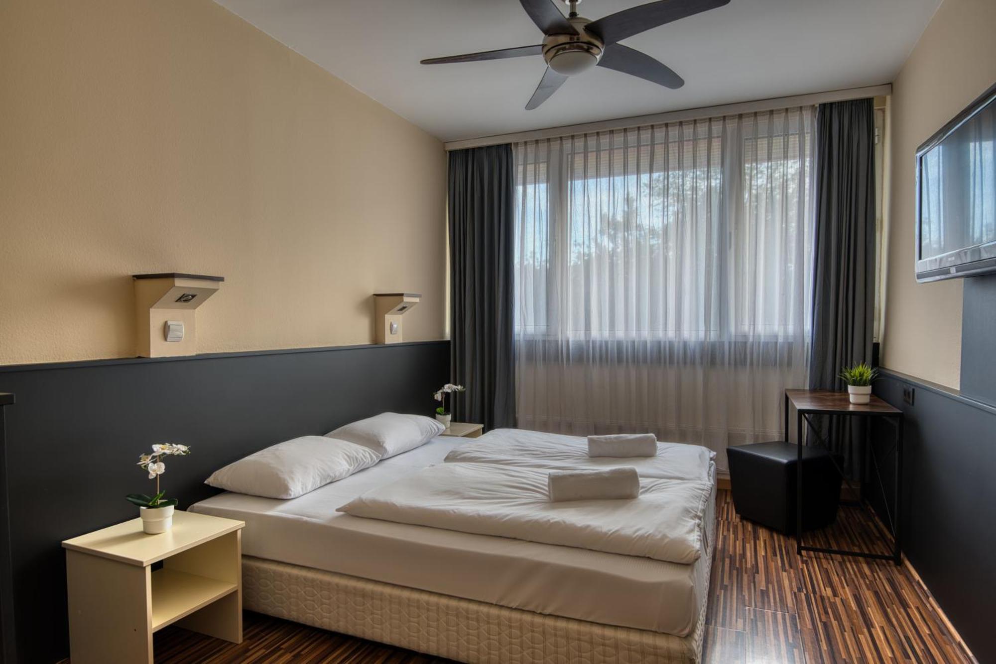 City Budget Hotel Budapest Exterior photo